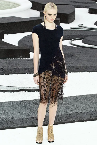 Look 72